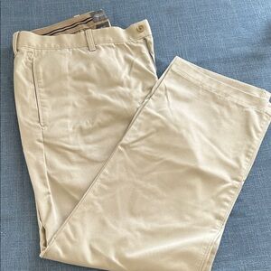 Gap khakis 36/30 men. Good condition